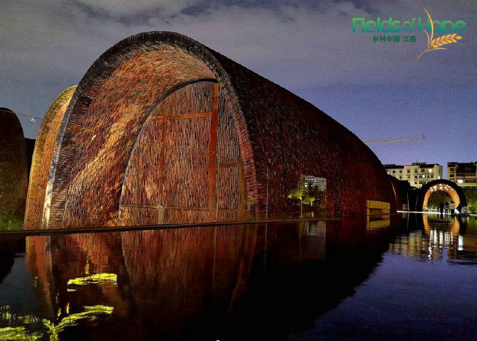 The Jingdezhen Imperial Kiln Museum from day to night