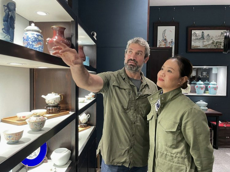 China's porcelain capital attracts dream chasers from BRI countries