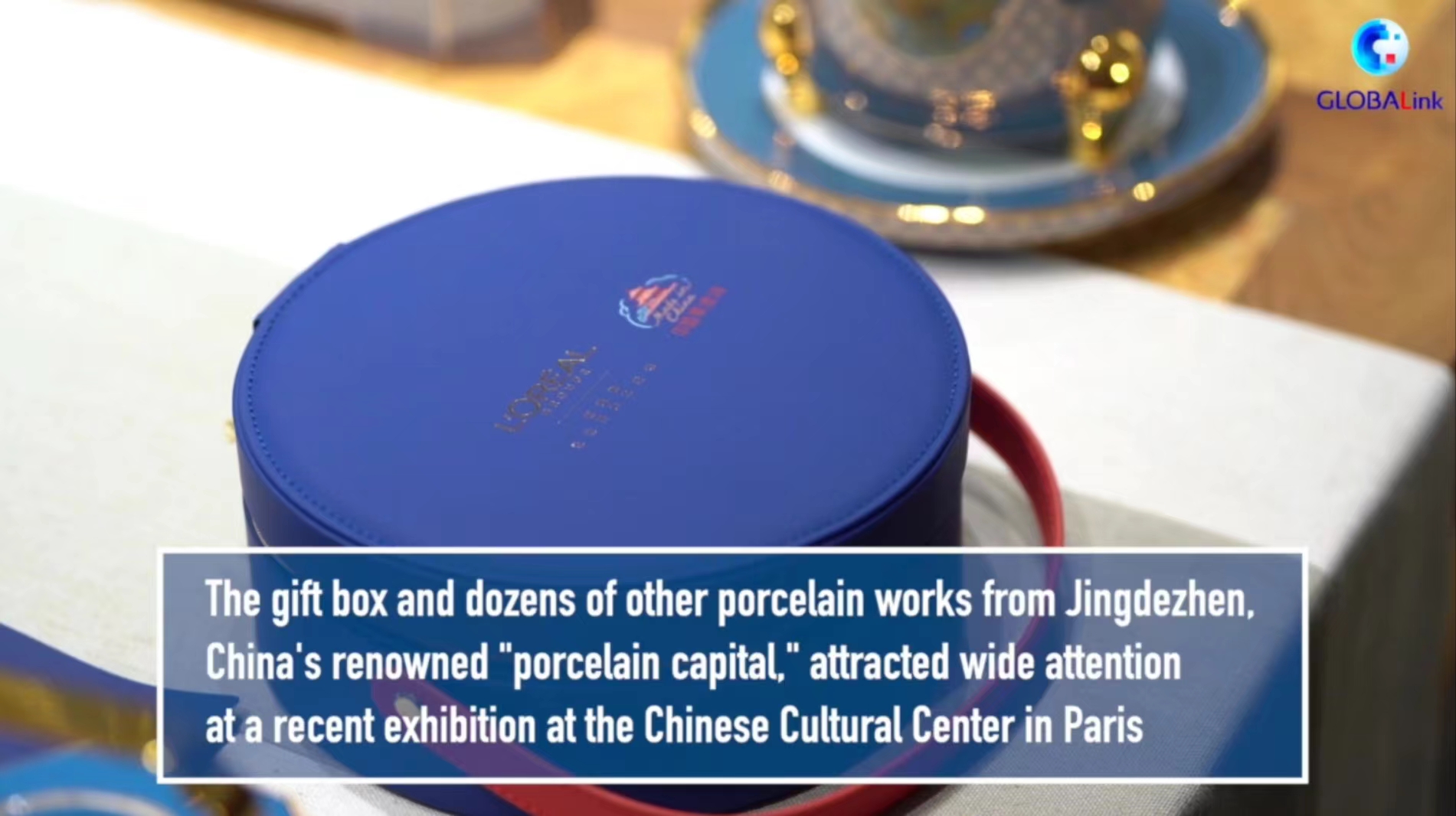 When Chinese porcelain meets French cosmetics