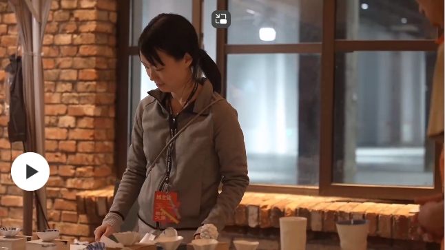 Exploring cultural diversity at int'l ceramic fair in China's