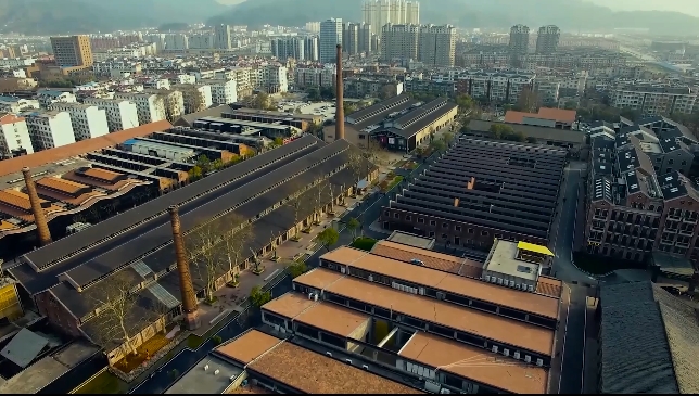 International students charmed by China's ceramic capital