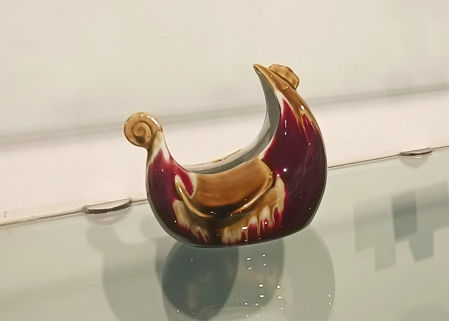 Meet the Museum(168) Chicken-shaped ashtray