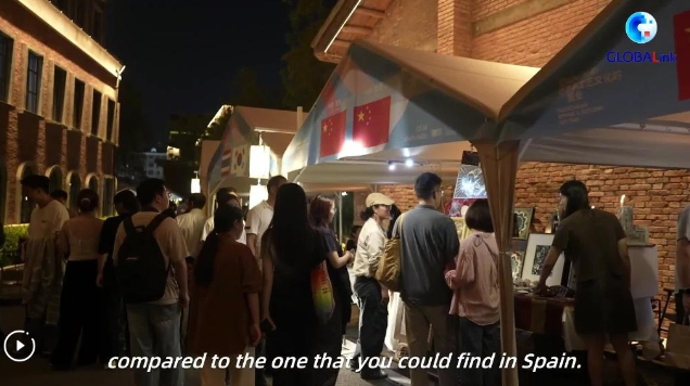 GLOBALink | Spanish ceramic artist builds career, dream in Jingdezhen