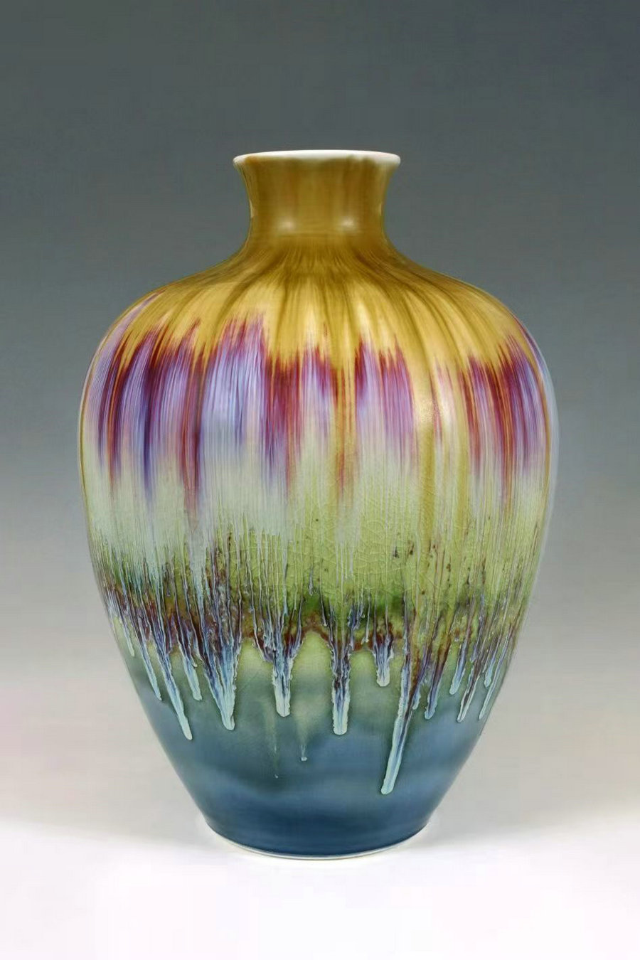 Meet the Museum(216)  Transmutation fancy glaze grape vase