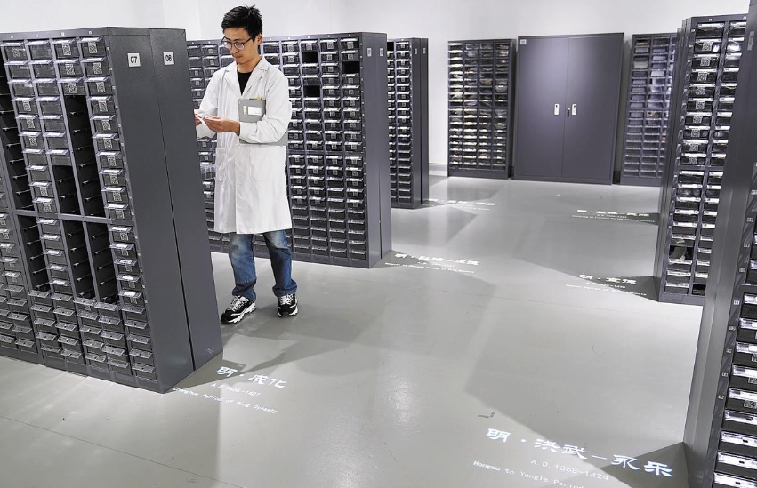 Data bank solves riddle in ceramic dating
