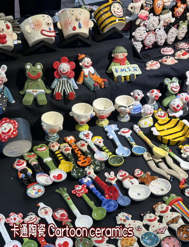 Cartoon ceramics