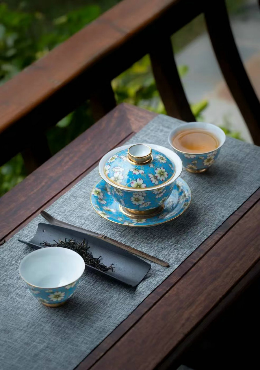Meet the Museum(255)Plum flowers tea set
