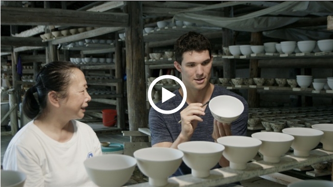 Let's Go to China: Porcelain with cultural warmth