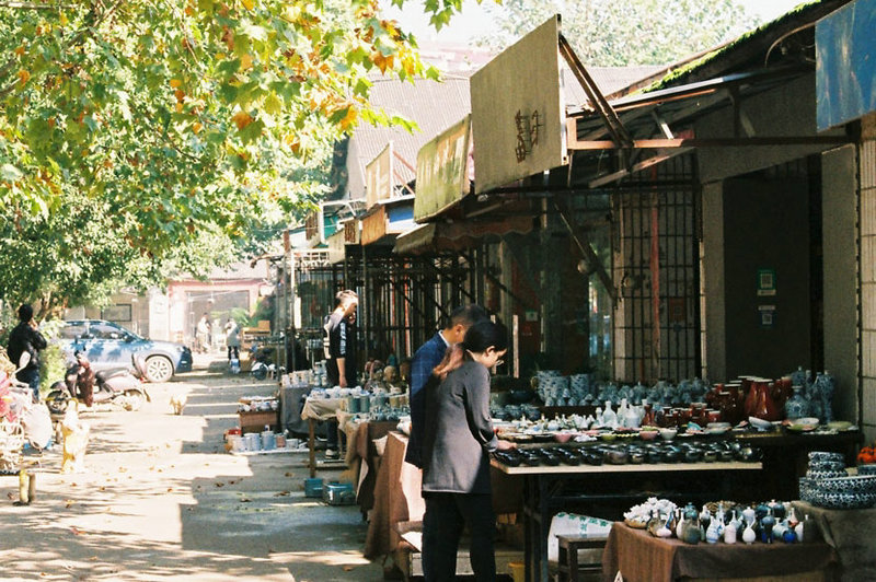 Jingdezhen’s Ancient Ceramics Industry Faces an Uncertain Future